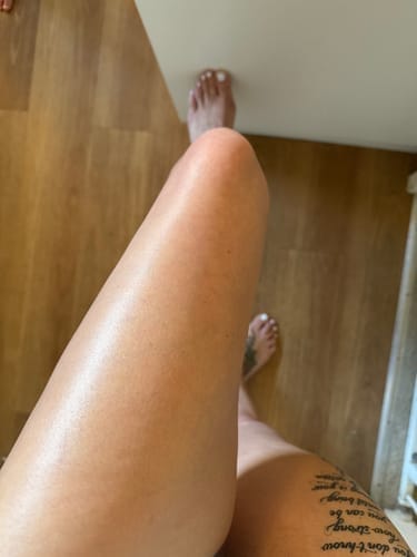 ugc_legs_sofa